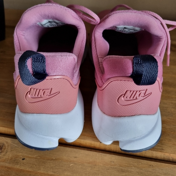 Nike presto fly pink/gold/black textile trainers uk 6 - Picture 5 of 10